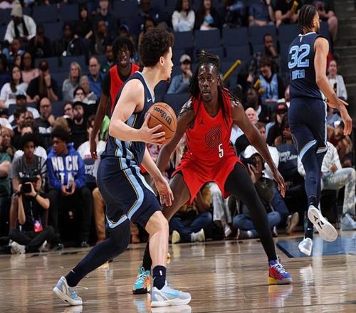 黄健翔评伊,万战术,攻防定位球,星空娱乐,星空娱乐官网